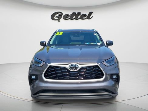 Used 2023 Toyota Highlander XLE image 8
