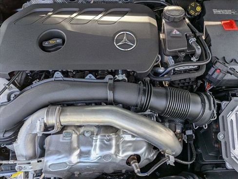 New 2026 Mercedes-Benz GLB 250 image 16