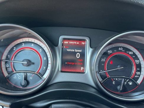 Used 2018 Dodge Journey Crossroad w/ Nav & Sun Group FWD image 7