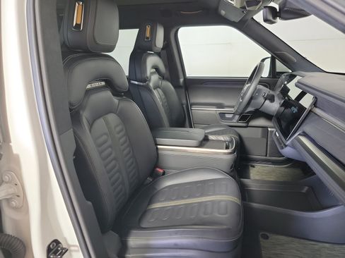 Used 2024 Rivian R1S Adventure AWD/4WD image 24