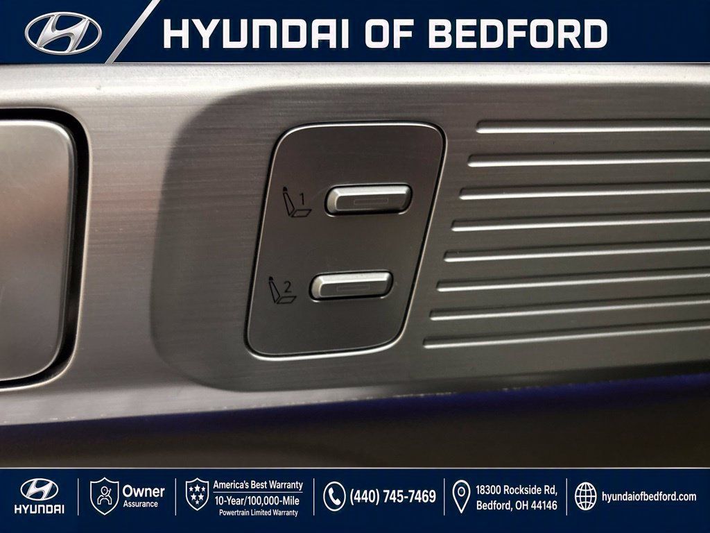 Used 2024 Hyundai Santa Fe Calligraphy AWD/4WD image 15