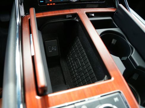Used 2023 Lincoln Navigator Reserve w/ Equipment Group 201A AWD/4WD image 14