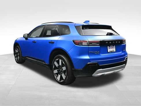 Used 2025 Honda Prologue Elite image 3