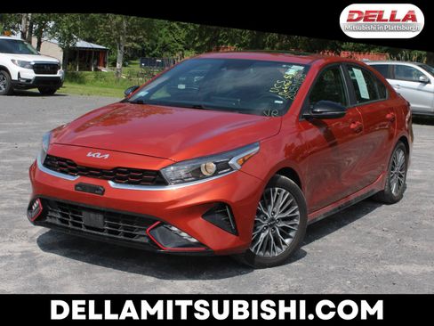Used 2023 Kia Forte GT-Line w/ GT-Line Premium Package FWD image 1