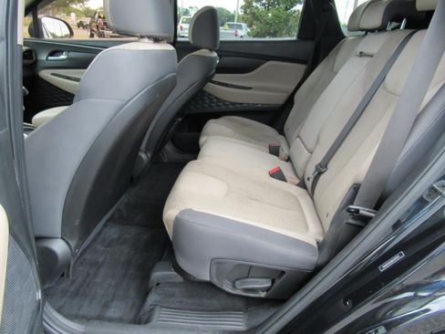 Used 2019 Hyundai Santa Fe SE FWD image 30