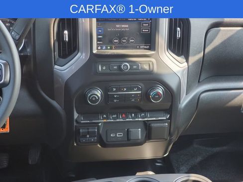 Certified 2021 Chevrolet Silverado 1500 Custom w/ LPO, Dark Essentials Package AWD/4WD image 26