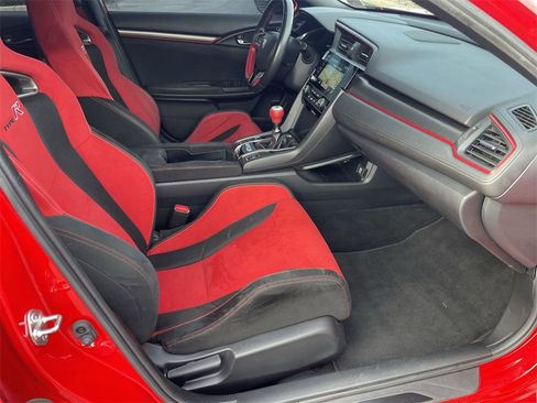 Used 2019 Honda Civic Type R image 31