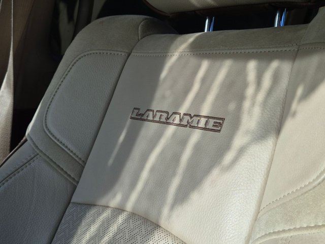 Used 2020 RAM 3500 Laramie AWD/4WD image 11