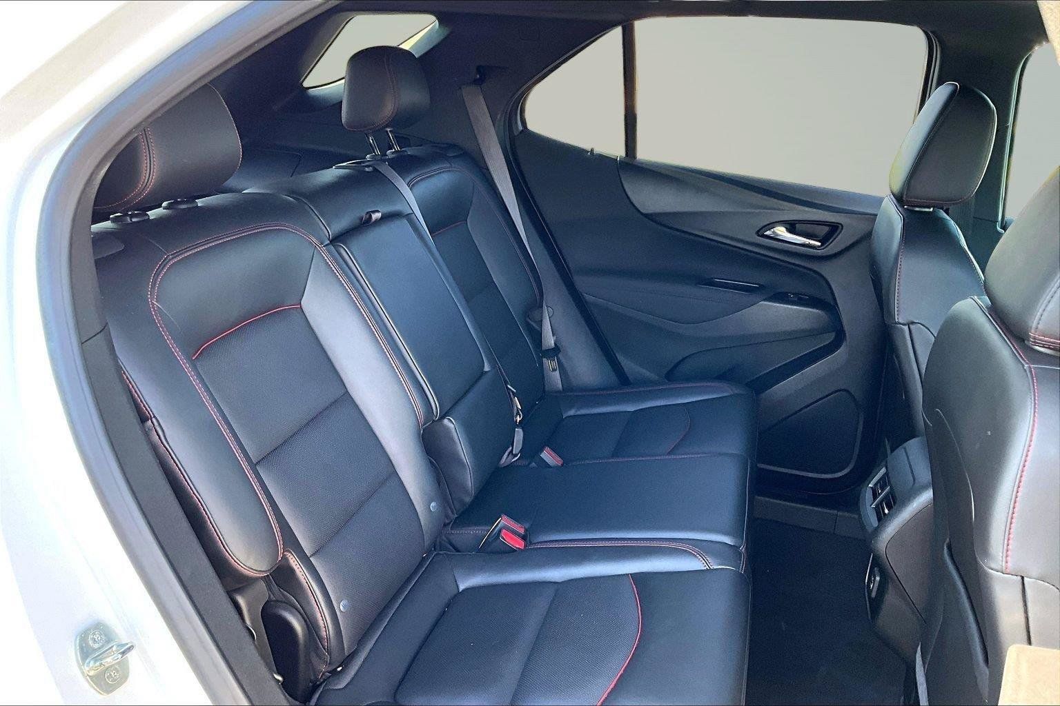 Used 2022 Chevrolet Equinox RS w/ RS Leather Package AWD/4WD image 28