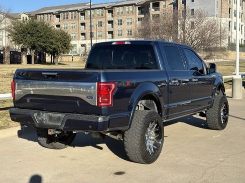 Used 2017 Ford F150 Platinum w/ Equipment Group 701A Luxury image 4