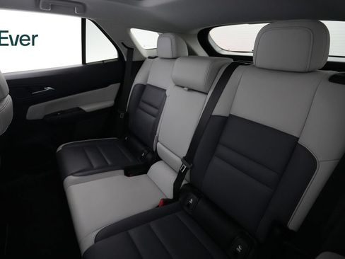 Used 2025 Honda Prologue Touring image 24