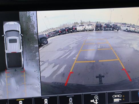 Used 2019 Chevrolet Silverado 1500 High Country w/ Z71 Off-Road Package image 24