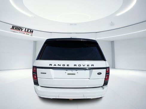Used 2018 Land Rover Range Rover Supercharged image 4