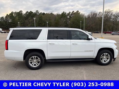 Used 2019 Chevrolet Suburban LT image 8