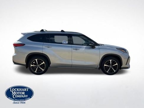 Used 2021 Toyota Highlander XSE image 7