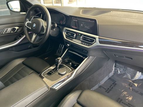 Used 2019 BMW 330i Sedan w/ M Sport Package image 20