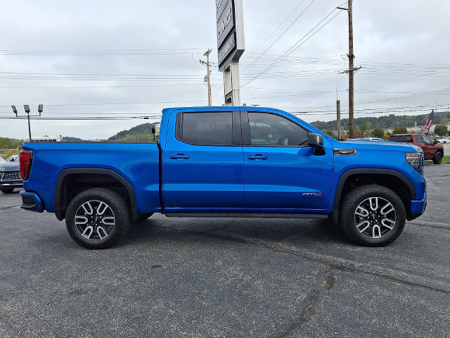 Certified 2023 GMC Sierra 1500 AT4 w/ AT4 Premium Package AWD/4WD image 7