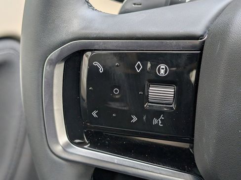 Certified 2025 Land Rover Discovery Sport S image 24