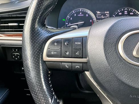 Used 2016 Lexus ES 350 w/ Navigation System Package FWD image 24