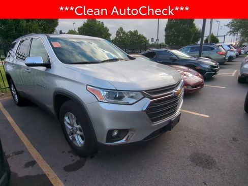Used 2019 Chevrolet Traverse LT FWD image 3