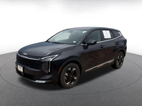 Used 2026 Kia Sportage LX FWD image 7