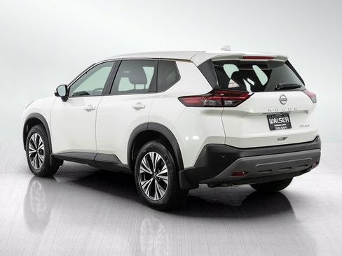 Used 2023 Nissan Rogue SV AWD/4WD image 3