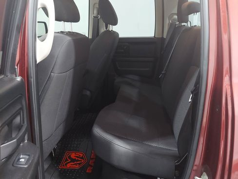 Used 2019 RAM 1500 Express w/ Wheel & Sound Group AWD/4WD image 13