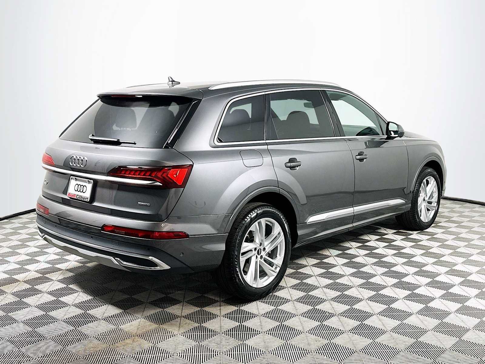 Certified 2023 Audi Q7 2.0T Premium w/ Convenience Package AWD/4WD image 7