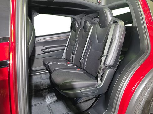 Used 2024 Tesla Model X AWD/4WD image 10