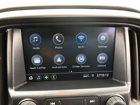 Used 2022 Chevrolet Colorado LT w/ Luxury Package image 15