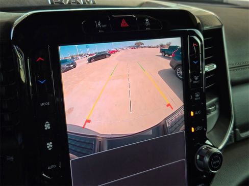 Used 2025 RAM 2500 Laramie w/ Night Edition image 38