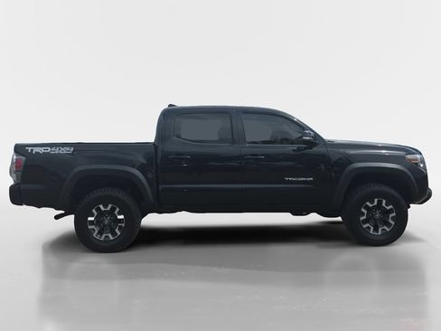 Used 2022 Toyota Tacoma TRD Off-Road w/ Technology Package AWD/4WD image 6