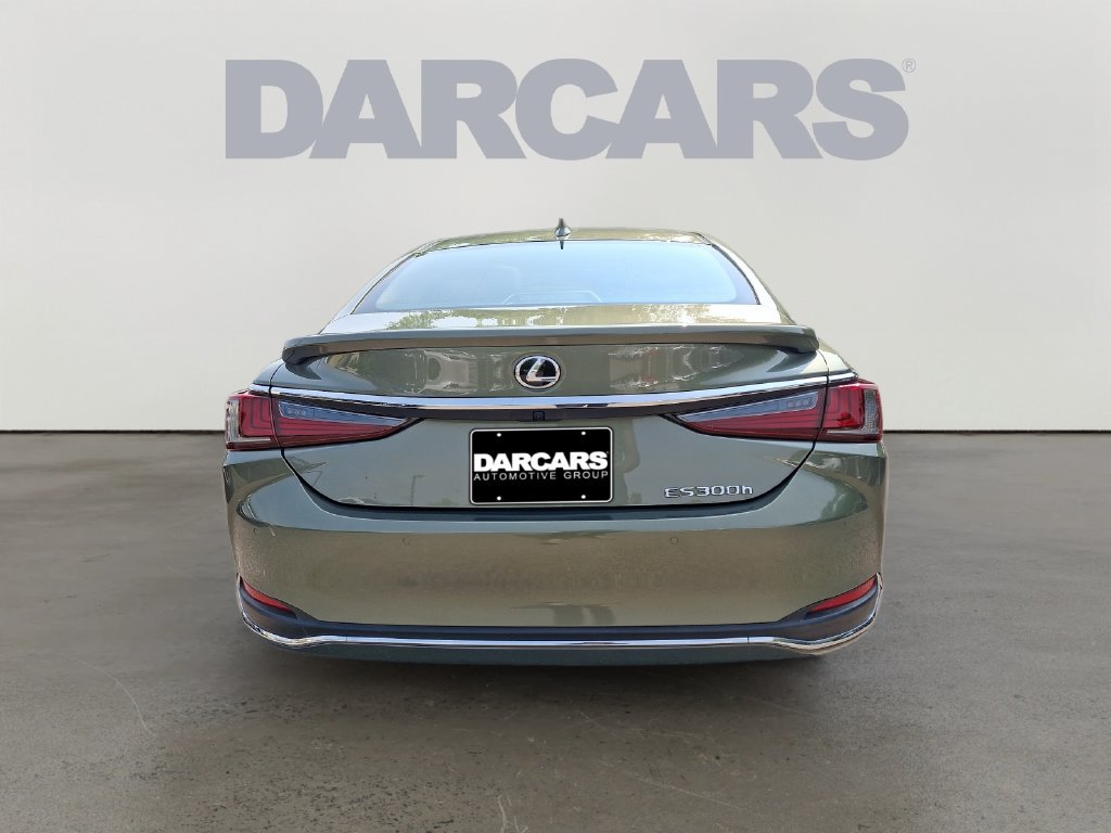 Used 2025 Lexus ES 300h w/ Premium Package FWD image 5