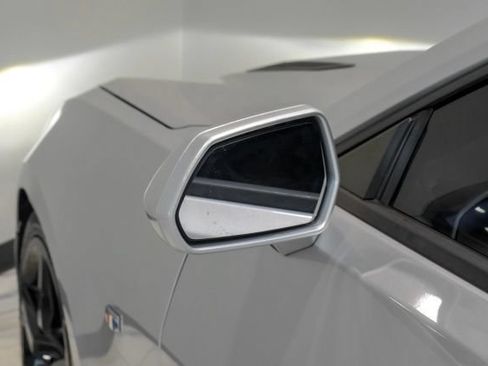 Used 2018 Chevrolet Camaro SS RWD image 48