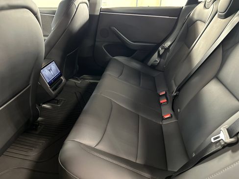 Used 2025 Tesla Model 3 Long Range RWD image 18
