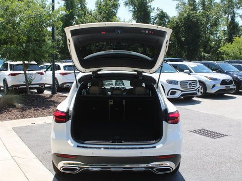 Certified 2025 Mercedes-Benz GLC 350e 4MATIC image 7