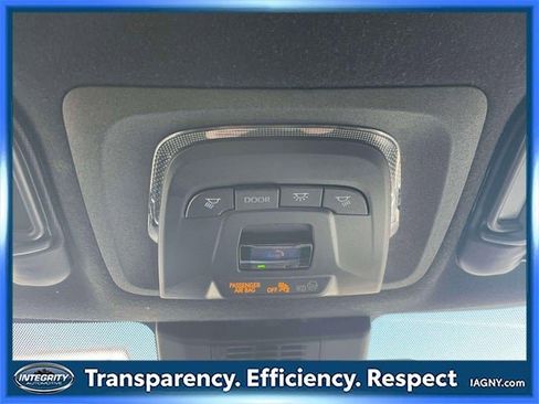 Certified 2023 Toyota Corolla SE image 27