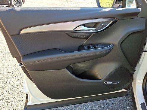 Certified 2025 Buick Envision Sport Touring image 14