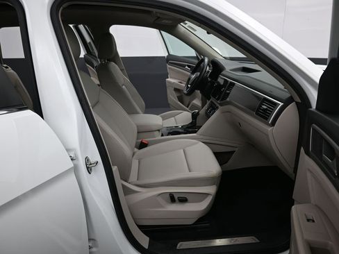 Used 2019 Volkswagen Atlas SEL image 35