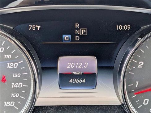 Used 2018 Mercedes-Benz E 400 Coupe image 10