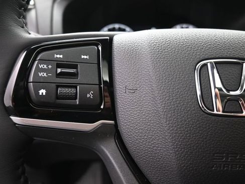 New 2026 Honda Odyssey Touring image 2