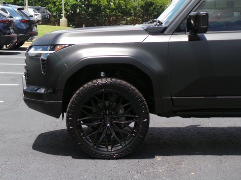 Used 2025 Lexus GX 550 w/ Cold Area Package AWD/4WD image 29