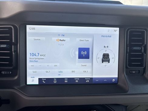 Used 2024 Ford Bronco Wildtrak AWD/4WD image 12