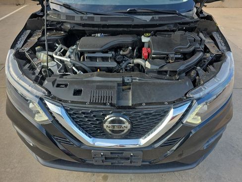 Used 2020 Nissan Rogue Sport S image 26