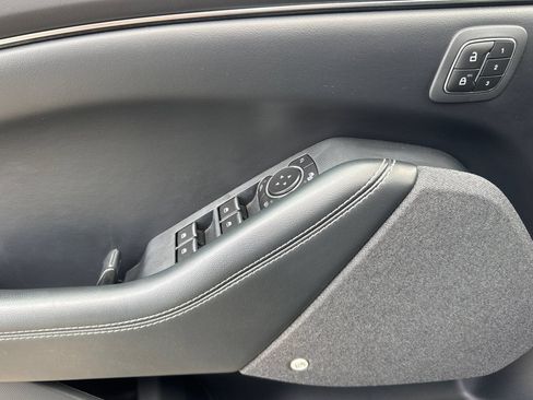 Used 2022 Ford Mustang Mach-E Premium RWD image 11