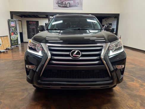 Used 2014 Lexus GX 460 w/ Premium Package AWD/4WD image 4