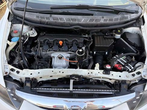 Used 2010 Honda Civic LX image 12