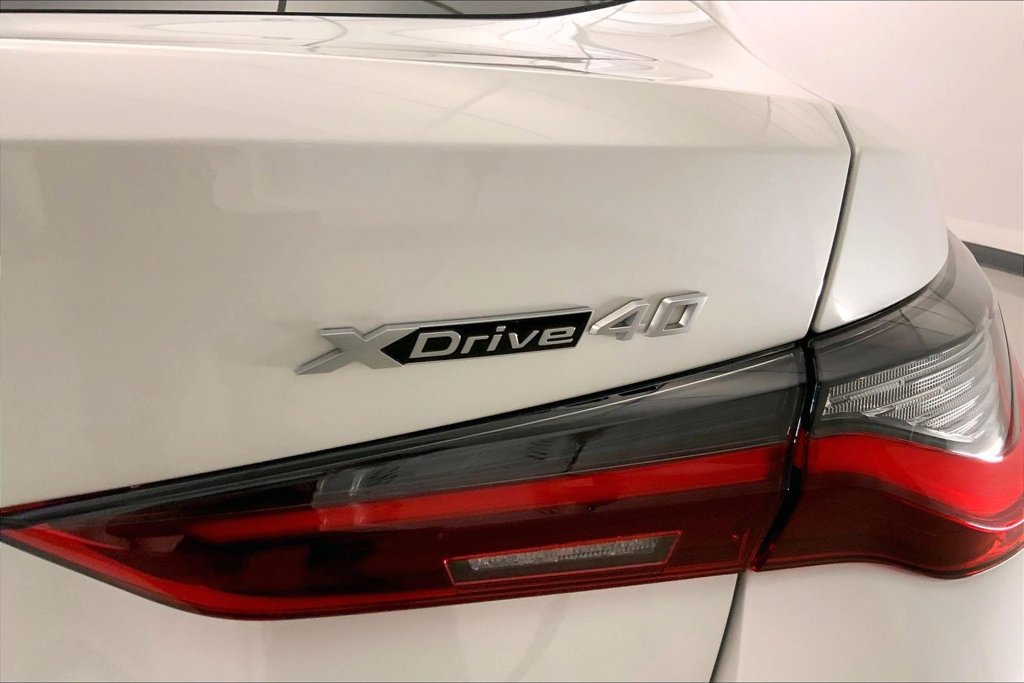 Used 2024 BMW i4 xDrive40i w/ Premium Package AWD/4WD image 29