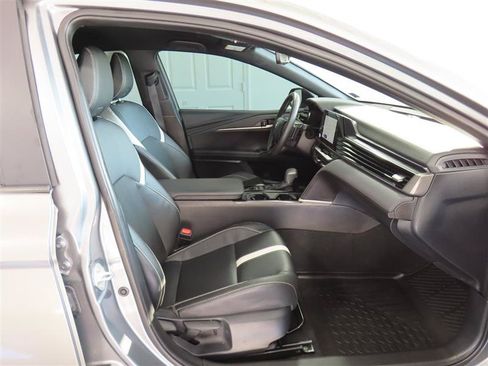 Used 2026 Toyota Camry SE w/ Convenience Package FWD image 29