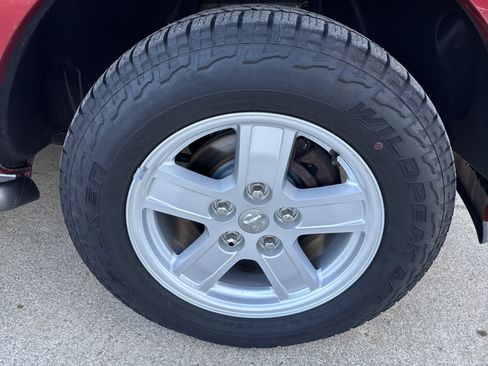 Used 2006 Dodge Durango Limited w/ Trailer Tow Group image 12